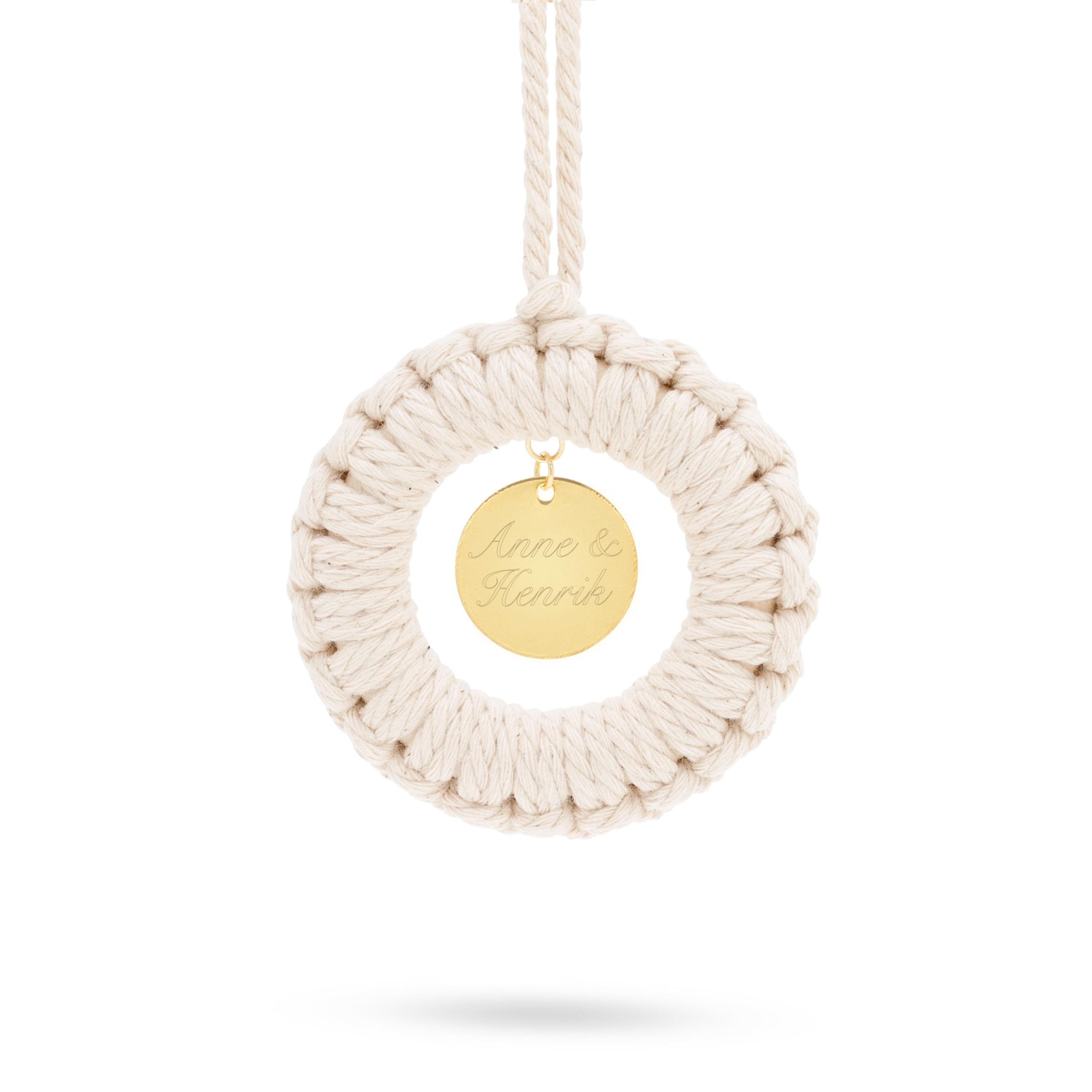 Christbaumschmuck personalisiert – Personalisierte Christbaumkugel - Besonderes Weihnachtsgeschenk - Makramee Weihnachtsdekoration