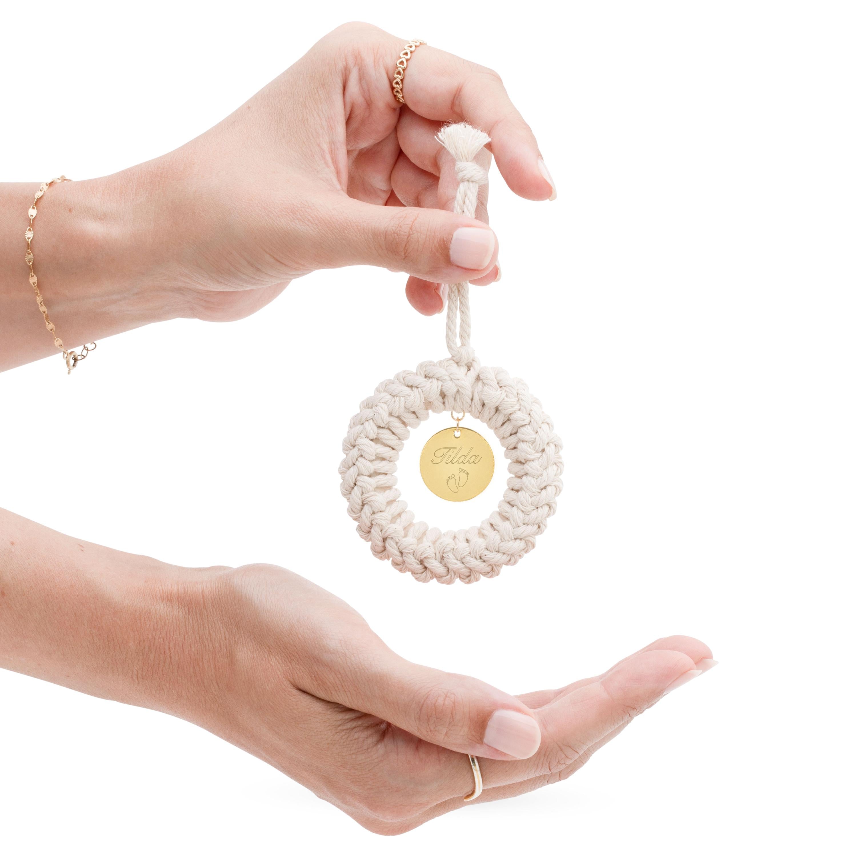 Christbaumschmuck personalisiert – Personalisierte Christbaumkugel - Besonderes Weihnachtsgeschenk - Makramee Weihnachtsdekoration