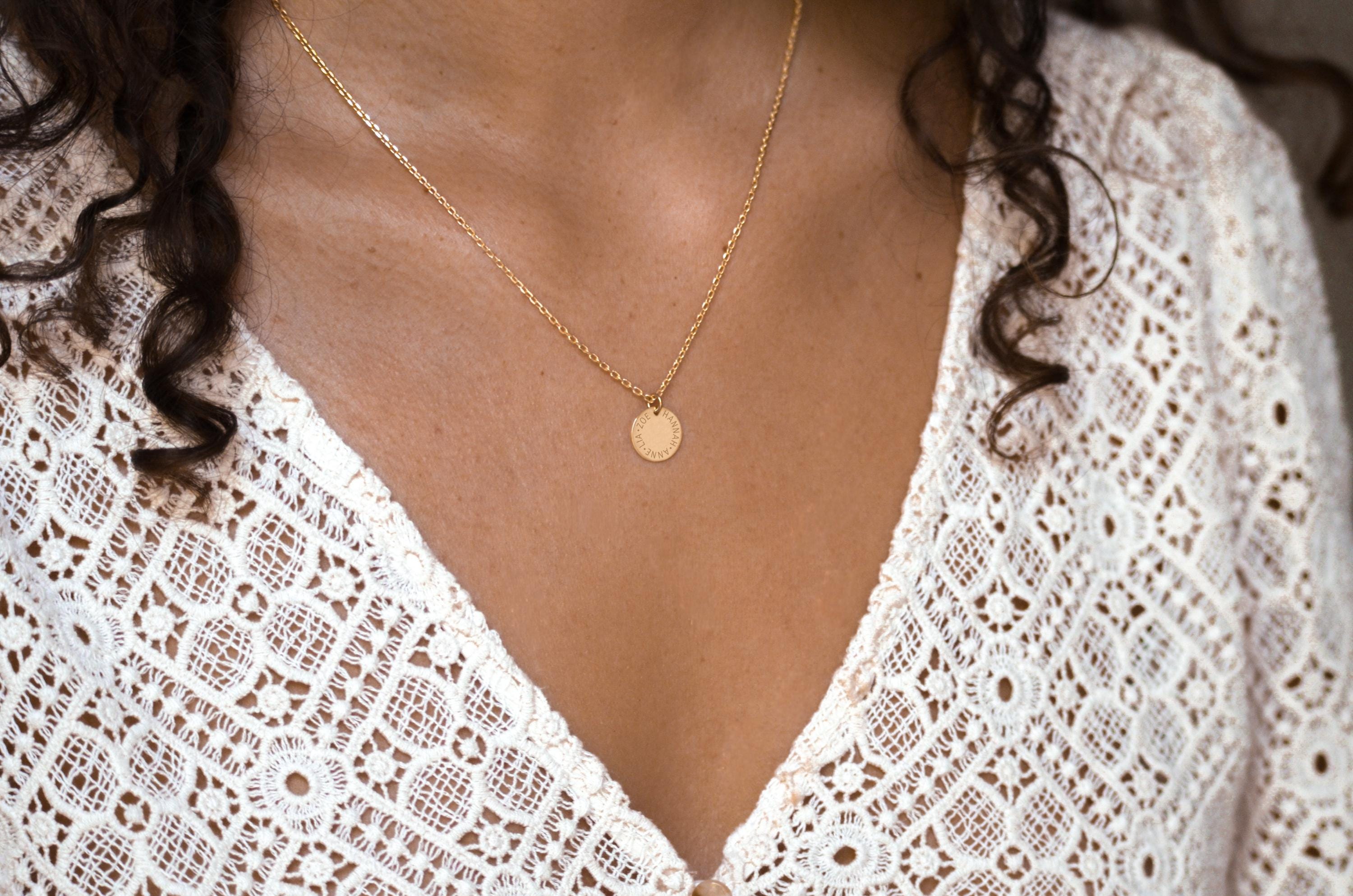 Personalisierte Kette mit Münzanhänger mit Gravur aus 925er Silber (vergoldet), Geschenkidee zu Weihnachten, Geburtstag und Hochzeit