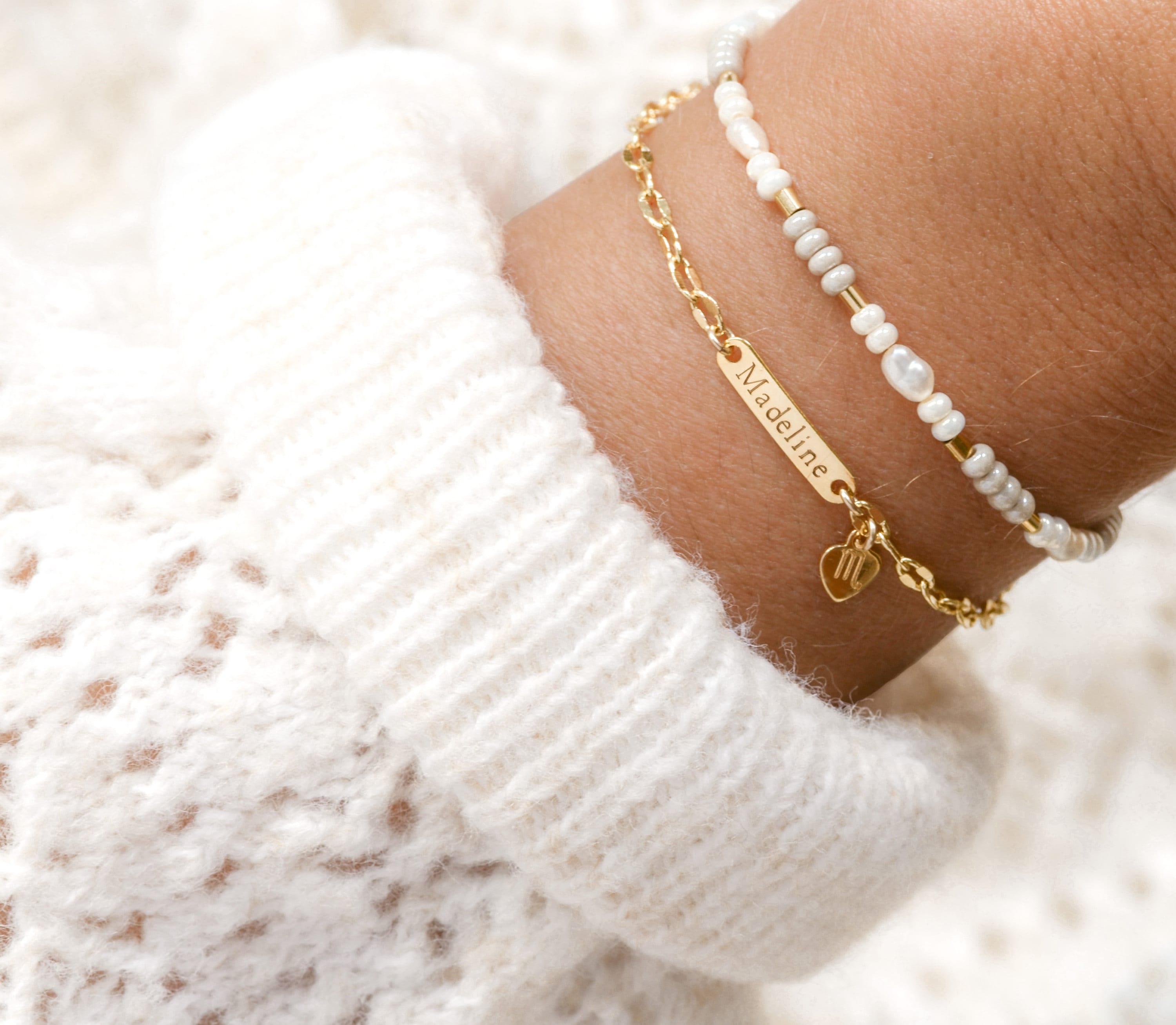 Perlenarmband personalisiert beige | Geschenk Trauzeugin / Brautjungfer | Vevique Jewelry
